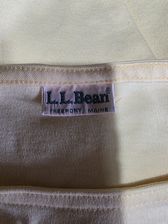 L.L. Bean Yellow Crewneck Tee Coastal Grandma Minimalist Casual Size Small - Picture 5 of 6